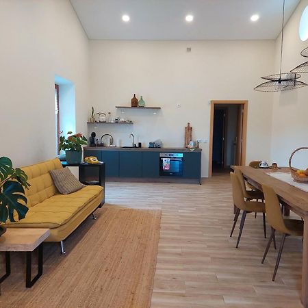 Casa Gres Apartment เซาบาร์โตโลเมว จิ เมสซิเนส ภายนอก รูปภาพ
