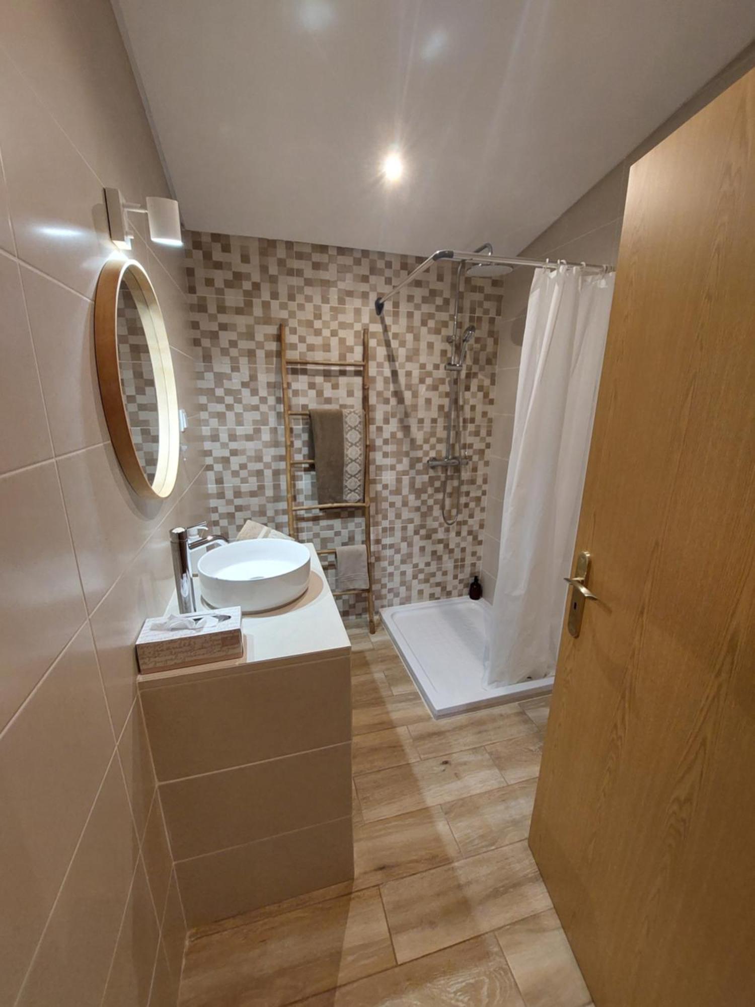 Casa Gres Apartment เซาบาร์โตโลเมว จิ เมสซิเนส ภายนอก รูปภาพ